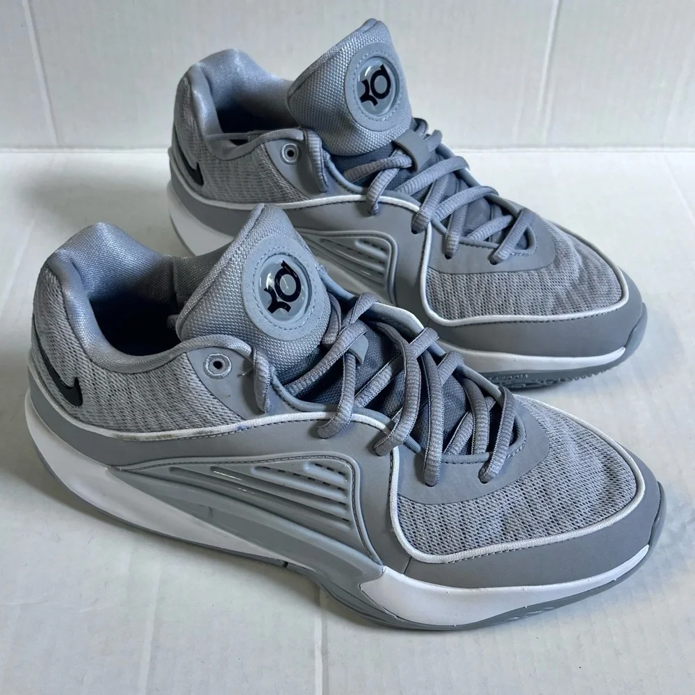 Nike Kevin Duran basketball shoes size‎ 6.5